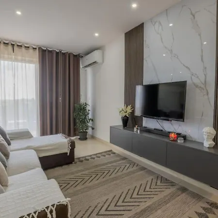 Апартаменты Luxurious Zejtun